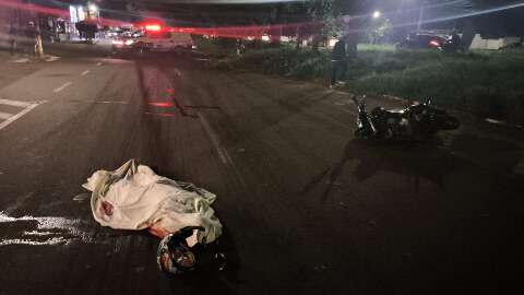 Motociclista morre atropelado por &ocirc;nibus na Avenida Gunter Hans