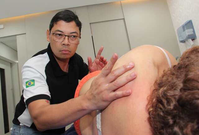 T&eacute;cnica trazida do Jap&atilde;o transformou massoterapia em neg&oacute;cio de fam&iacute;lia