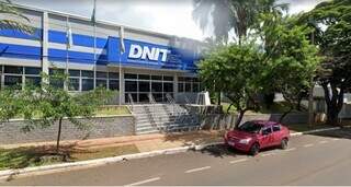 Justi&ccedil;a manda DNIT indenizar motociclista multada por erro em radar 