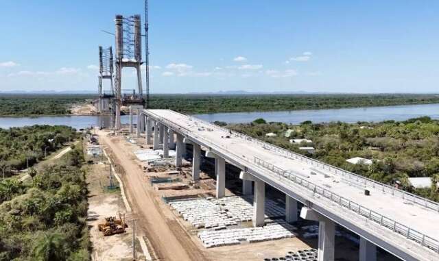 Mesmo com ponte quase pronta, Rota Bioce&acirc;nica enfrenta entraves alfandeg&aacute;rios