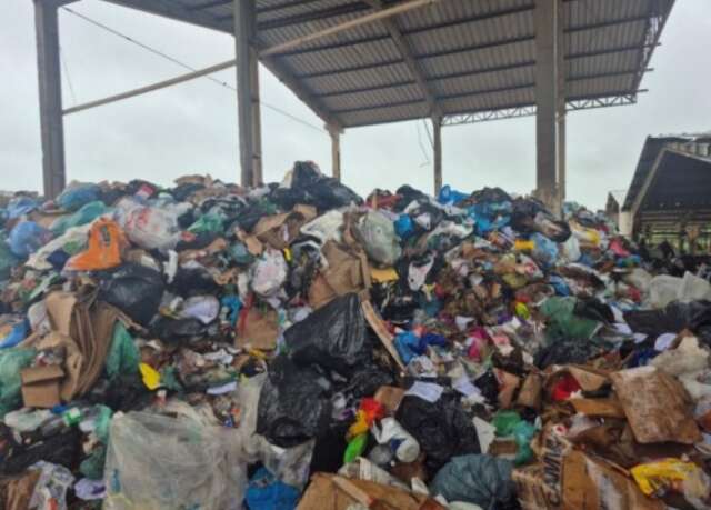 MP cobra medidas emergenciais em local de triagem de lixo