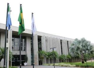 Busca irregular &eacute; anulada e r&eacute;us por tr&aacute;fico s&atilde;o absolvidos em MS