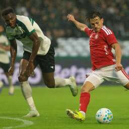Internacional busca empate no fim contra o Coritiba pelo Brasileir&atilde;o