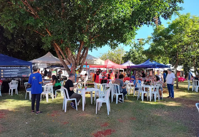 Domingo tem Festa de S&atilde;o Benedito e Feira da Pra&ccedil;a Bol&iacute;via