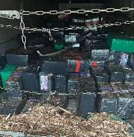Pol&iacute;cia apreende no PR carreta que saiu de MS com 10 toneladas de maconha