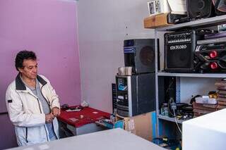 Em bairro gelado da Capital, morador lembra do dia em que &aacute;gua congelou
