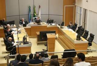 Segredo revelado há 7 anos leva TJ a debater limite entre o íntimo e o público Segredo revelado há 7 anos leva TJ a debater limite entre o íntimo e o público