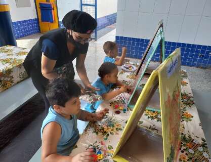 Prefeitura divulga mais uma lista de convocados para assistente de educa&ccedil;&atilde;o