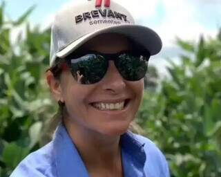 Eliane mostra sem filtro como &eacute; a vida da mulher dominando o campo