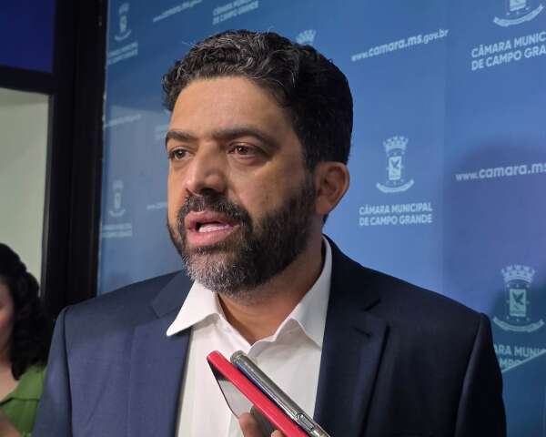 Secret&aacute;rio dever&aacute; explicar &agrave; C&acirc;mara fala sobre &ldquo;boicote&rdquo; de servidores