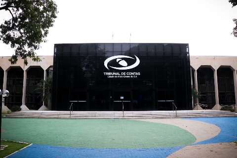 Ex-secret&aacute;rio de Cultura &eacute; multado ap&oacute;s pagamentos sem nota