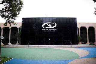 Ex-secret&aacute;rio de Cultura &eacute; multado ap&oacute;s pagamentos sem nota