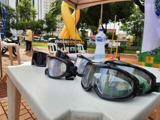 Motoentregadores têm dia de exames e atividade sobre pontos cegos Motoentregadores têm dia de exames e atividade sobre pontos cegos