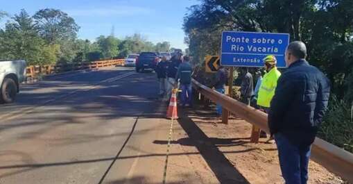 Retirada de carreta no Rio Vacaria voltar&aacute; a interditar BR-163 nesta quinta