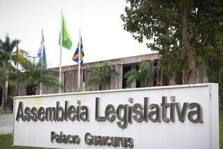 Comiss&atilde;o de aprovados solicita homologa&ccedil;&atilde;o de concurso da Assembleia at&eacute; julho