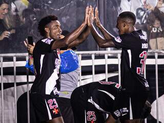 Vasco sofre empate, Santos avan&ccedil;a e S&atilde;o Paulo cai na Copa do Brasil
