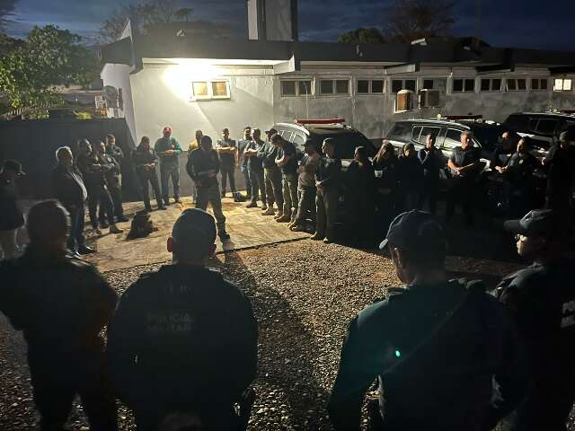 Opera&ccedil;&atilde;o que mira grupo criminoso tem tiros contra policiais e 5 presos