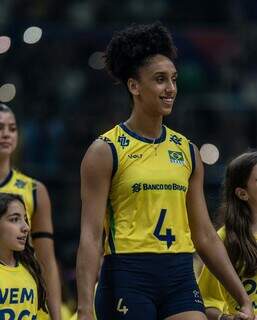 Pontaporanense &eacute; convocada pela sele&ccedil;&atilde;o para disputa da Liga das Na&ccedil;&otilde;es de V&ocirc;lei