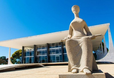 STF mant&eacute;m decis&atilde;o e barra revis&atilde;o da vida toda do INSS