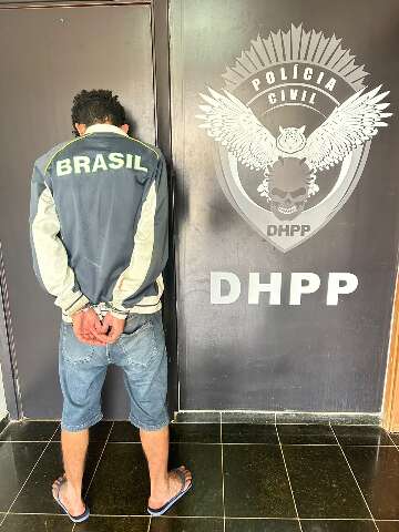 Homem foi morto enquanto pedia desculpas por usar roupas do assassino na Nhanh&aacute;