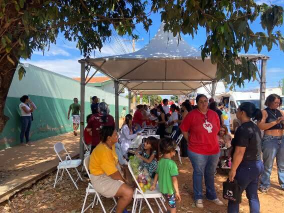 A&ccedil;&atilde;o de cidadania leva servi&ccedil;os e lazer para moradores do Los Angeles