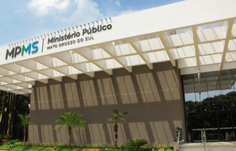 Com 1,3 mil inscritos, concurso para promotor aplica prova amanh&atilde; 