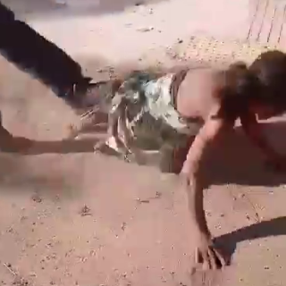 Mulher suspeita de furtar ro&ccedil;adeira &eacute; espancada no Parque do Sol