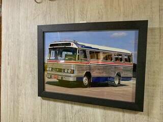 M&eacute;dico transforma &ocirc;nibus de 1969 em motorhome dinossauro