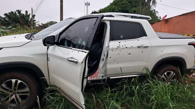 Brasileiro &eacute; executado a tiros de fuzil e pistola em cidade da fronteira
