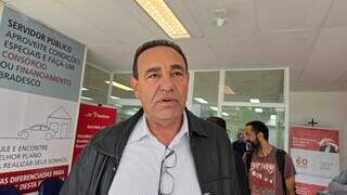 Em reunião de 4 horas, prefeita tenta pôr fim à tensão com vereadores Em reunião de 4 horas, prefeita tenta pôr fim à tensão com vereadores