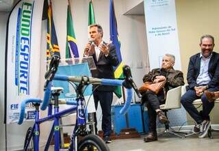 Escola de Paraciclismo &eacute; lan&ccedil;ada na UFMS e amplia rede de inclus&atilde;o no esporte