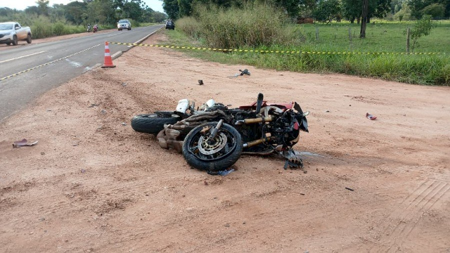 Motociclista morre ao bater em lateral de carro na MS-141