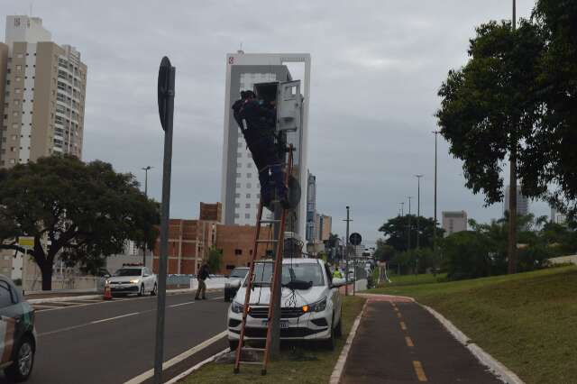 Radares de Campo Grande passam por calibra&ccedil;&atilde;o do Inmetro ap&oacute;s manuten&ccedil;&atilde;o