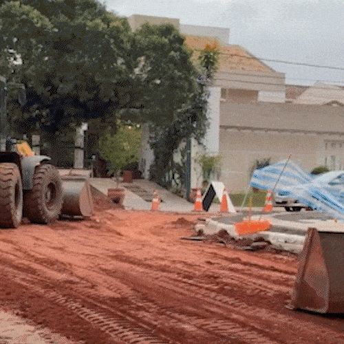 Pavimenta&ccedil;&atilde;o no Jardim dos Estados prejudica acesso e preocupa comerciante