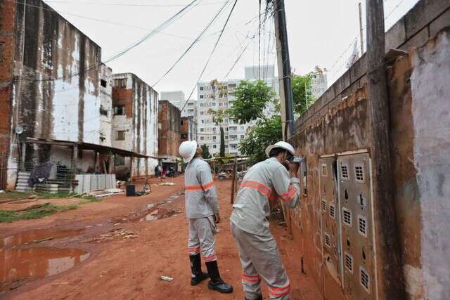 Energia furtada em 4 meses no Estado poderia abastecer 65 mil casas por 1 ano
