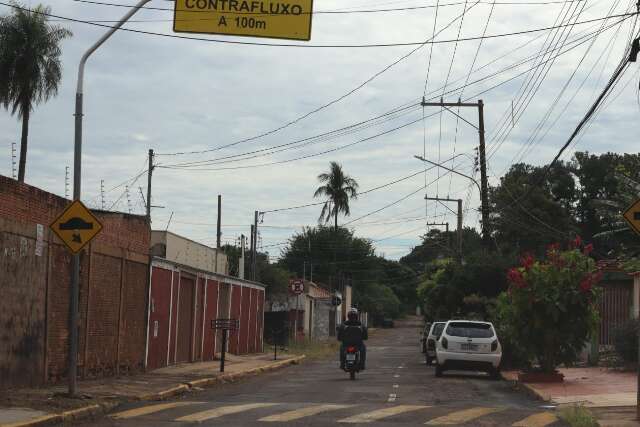 Rua hist&oacute;rica ter&aacute; restri&ccedil;&atilde;o para passagem de caminh&otilde;es de grande porte