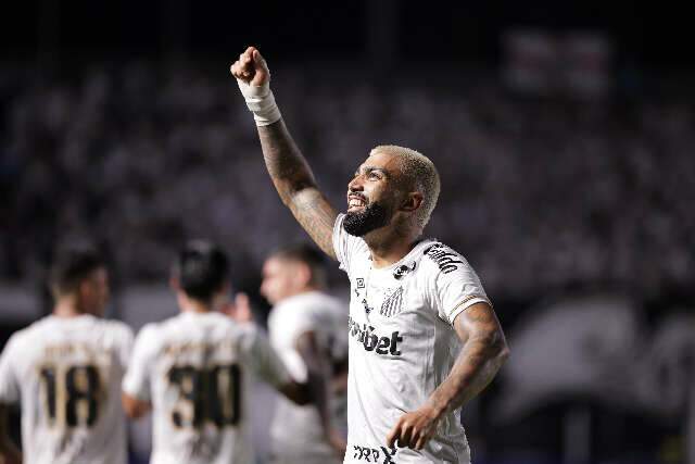 Vasco leva virada no Paraguai e Santos cede empate na Vila