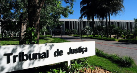 Governador sanciona lei que cria 150 cargos de analista judici&aacute;rio em MS