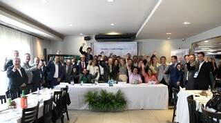 Prefeitos refor&ccedil;am apoio a Nelsinho Trad durante agenda em Bras&iacute;lia