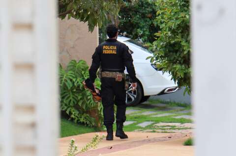 Empres&aacute;rio preso pela PF tinha pistola e teve fian&ccedil;a fixada em R$ 15 mil