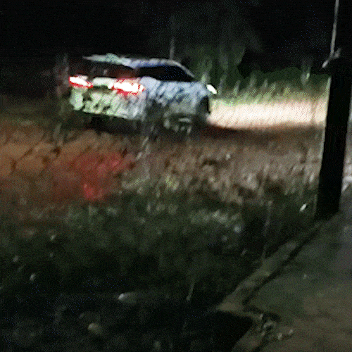 Dois s&atilde;o presos com Hilux roubada ap&oacute;s intenso tiroteio na fronteira
