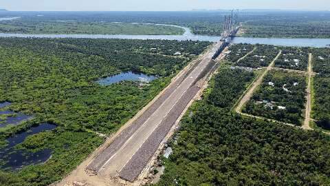 Bioce&acirc;nica pode tirar cargas do Sul e transformar MS em atalho comercial