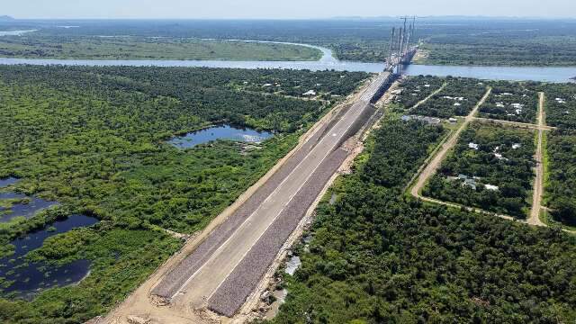 Bioce&acirc;nica pode tirar cargas do Sul e transformar MS em atalho comercial