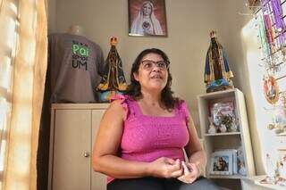 Audin&eacute;ia deixou enfermagem e se reencontrou restaurando arte sacra