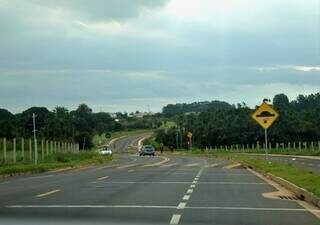 Obra encurta caminho no São Conrado e prefeitura mira novas áreas Obra encurta caminho no São Conrado e prefeitura mira novas áreas