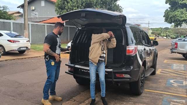 Pol&iacute;cia prende verdadeira autora de inc&ecirc;ndio que matou homem em banheiro