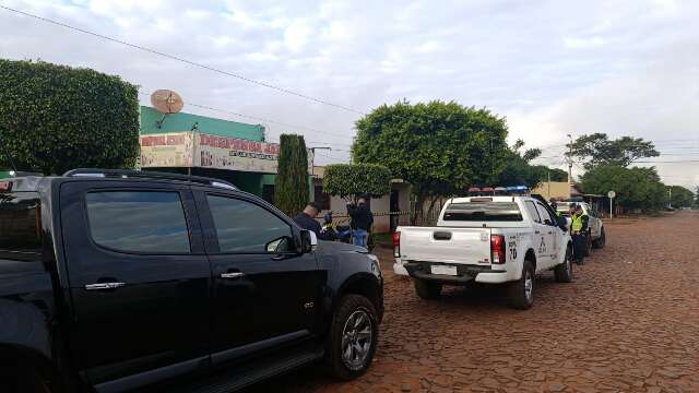 Homem &eacute; atingido por disparos e fica em estado grav&iacute;ssimo na fronteira