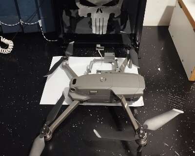 Drone com maconha e 4 celulares &eacute; apreendido em tela de penitenci&aacute;ria