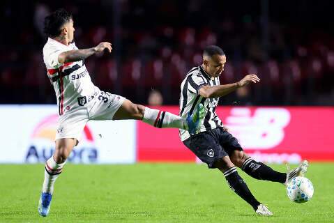 S&atilde;o Paulo cede empate ao Botafogo e Inter perde para o Vit&oacute;ria