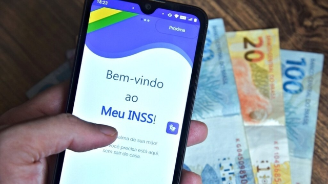 INSS come&ccedil;a a pagar 2&ordf; parcela do 13&ordm; a aposentados nesta segunda